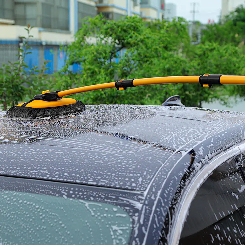 Extendable Car Cleaner with water feature